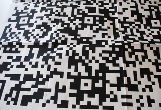 vinyl record packaging with QR code